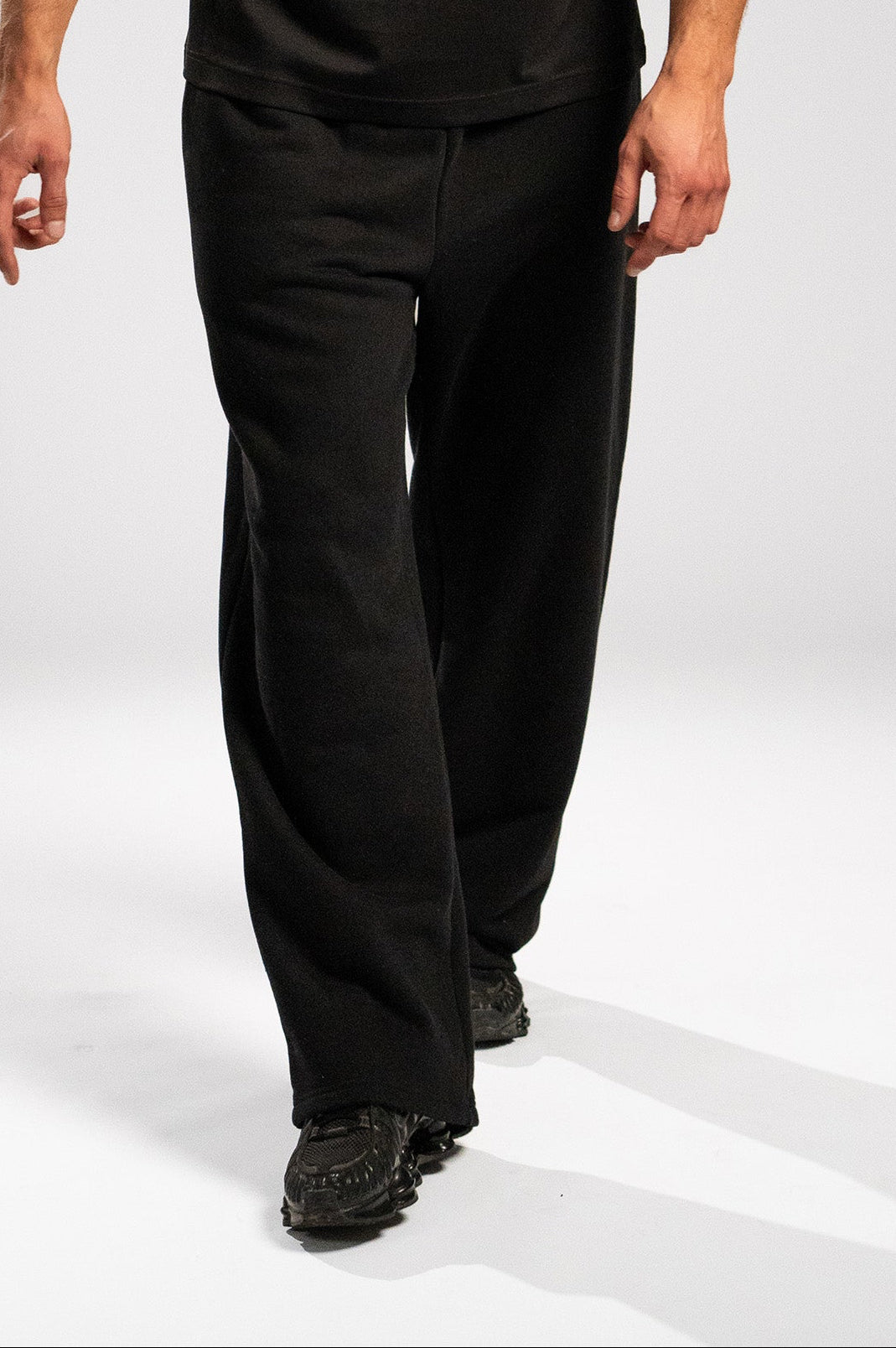 Essentials T-Shirt — Black